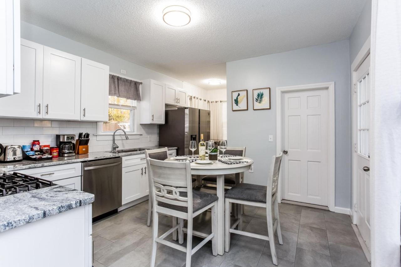2 Bedroom Apartment Near Bristol Center Εξωτερικό φωτογραφία